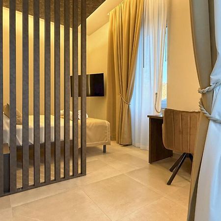 Shanti Rooms & Apartments Castello Bacoli Exterior foto
